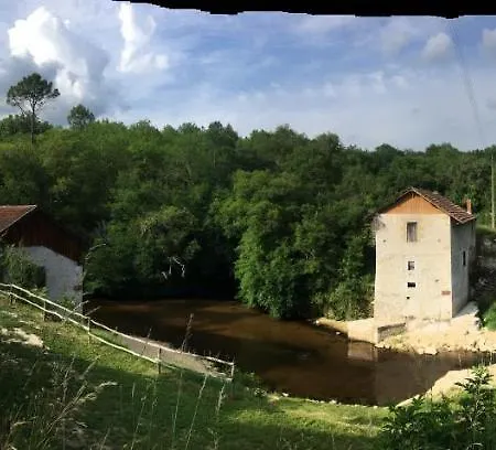 Pensjonat Moulin De Caussarieu Préchac